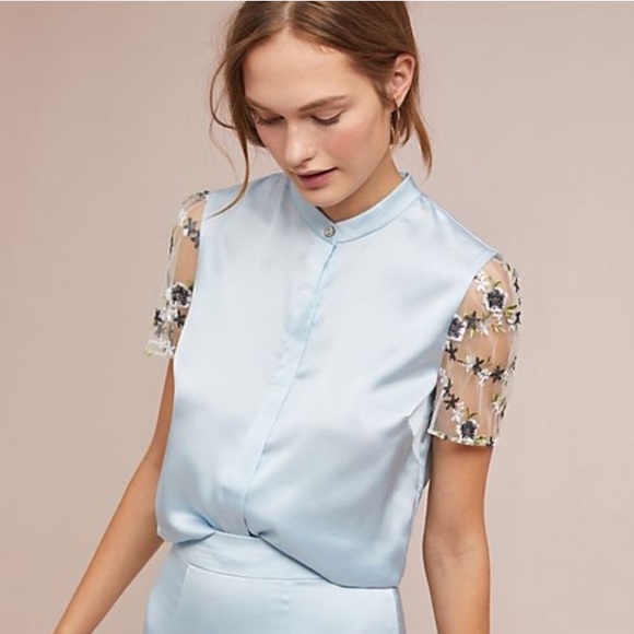 Anthropologie Tops - Anthropologie Hutch Satin Buttondown!